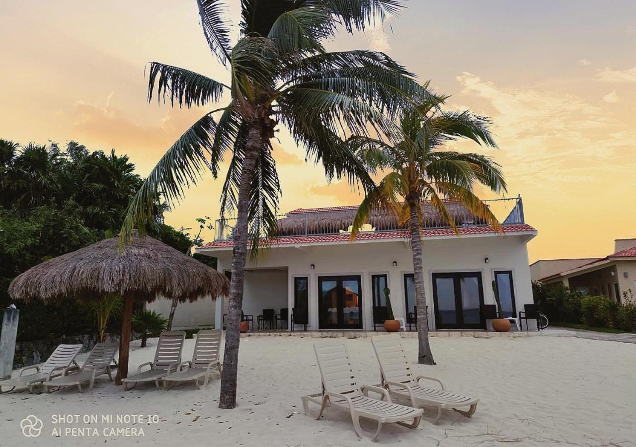 The Queen Of Cozumel Beach House -Luxury Beachfront Villa- Million Dollars View Esterno foto